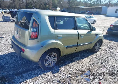 2010 Kia Soul + from USA, damaged, VIN KNDJT2A22A7171963